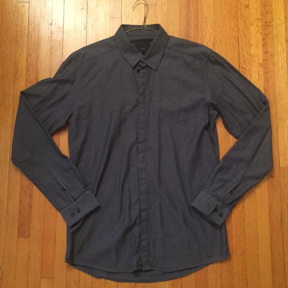 Mens button up shirt - Picture 1 of 1